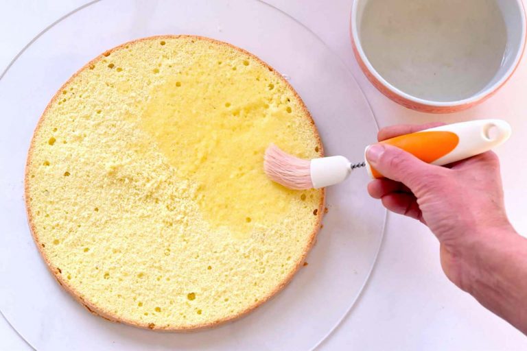 torta mimosa con ananas