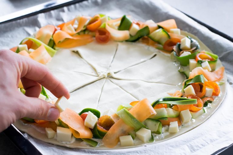 ciambella salata di sfoglia e verdure