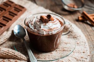 cioccolata calda vegan ricetta