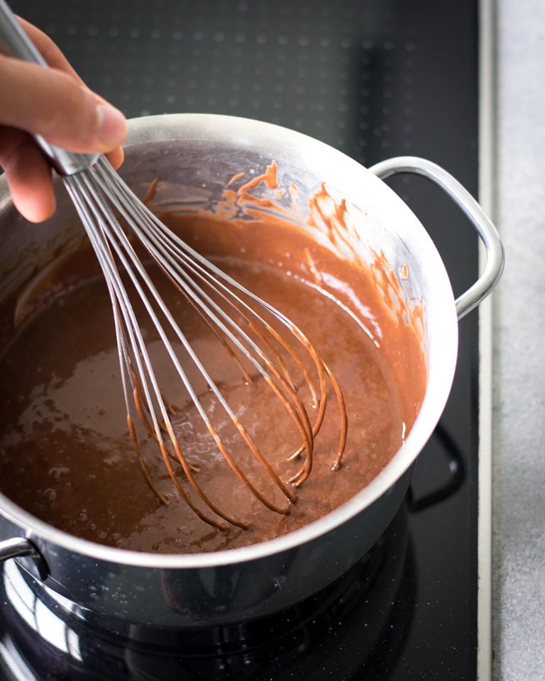 cuocere la cioccolata calda proteica