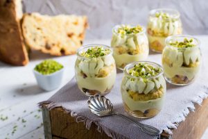 tiramisù panettone e pistacchio ricetta