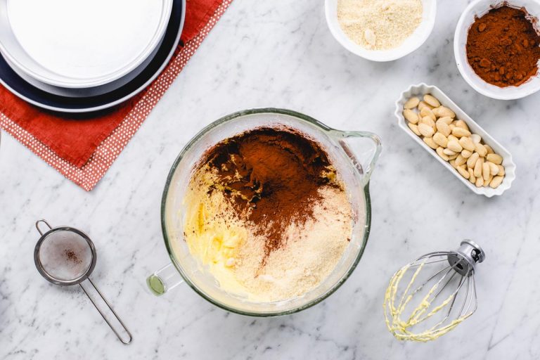 torta caprese con cacao