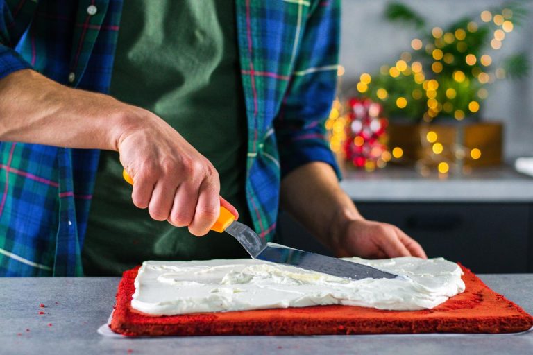 crema al mascarpone rotolo red velvet