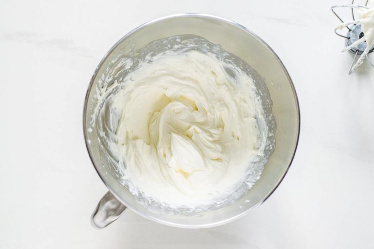 crema allo yogurt greco crostata ciambella