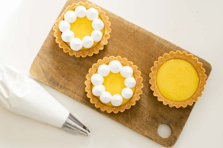 decorare lemon pie