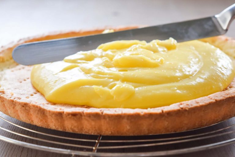 lemon curd pie