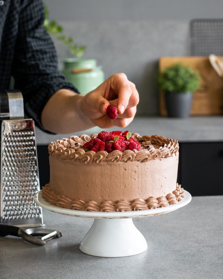 ricetta torta al cioccolato e lamponi