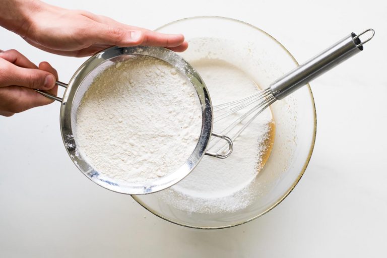 torta di carote con glassa