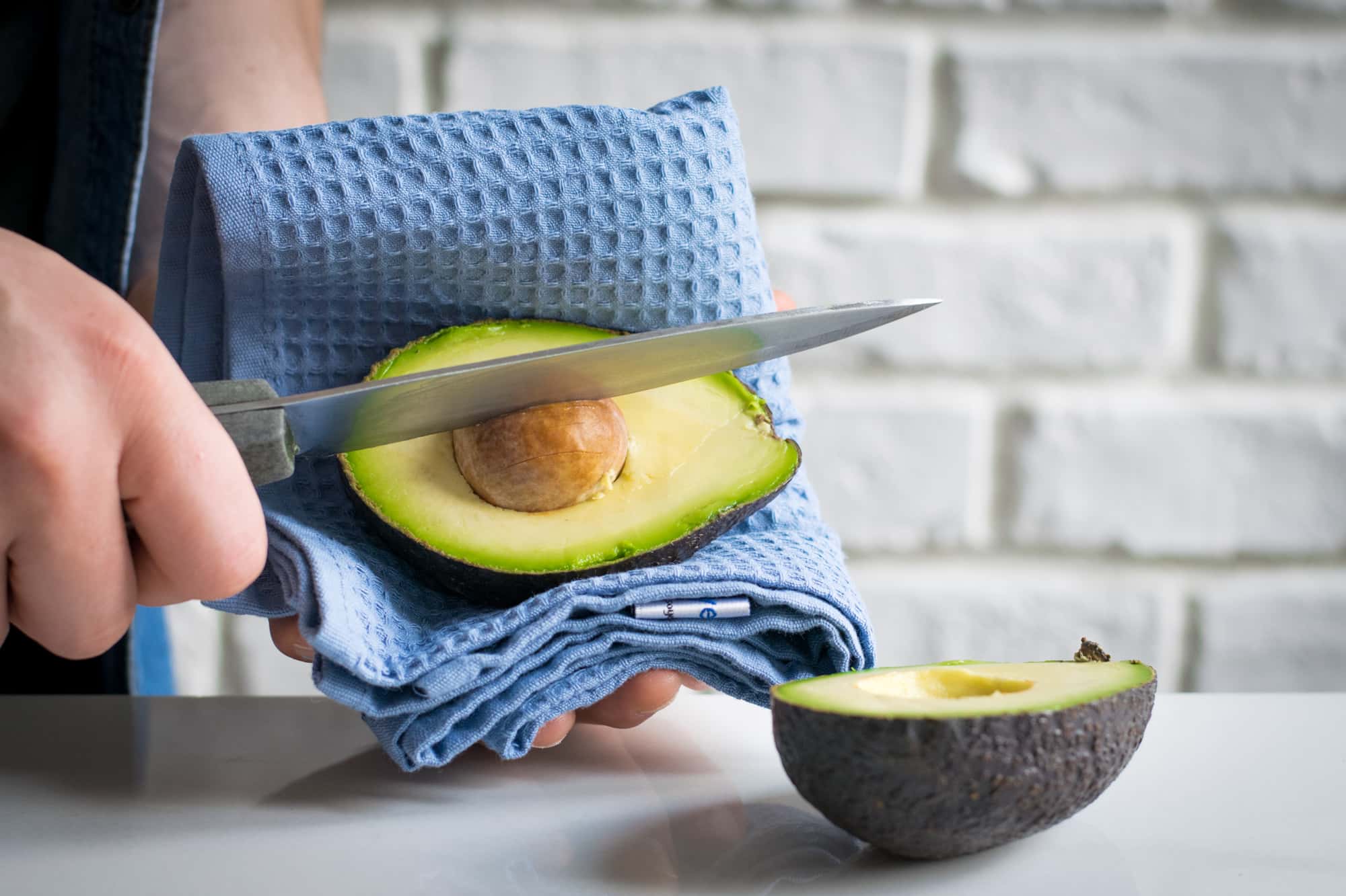 come e dove conservare l'avocado