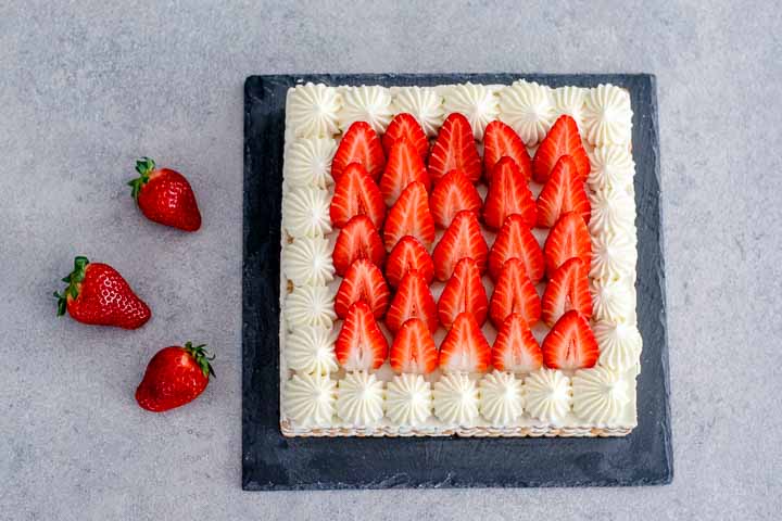 torta con fragole e mascarpone