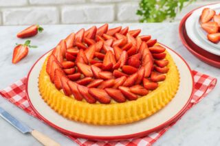 crostata morbida alle fragole