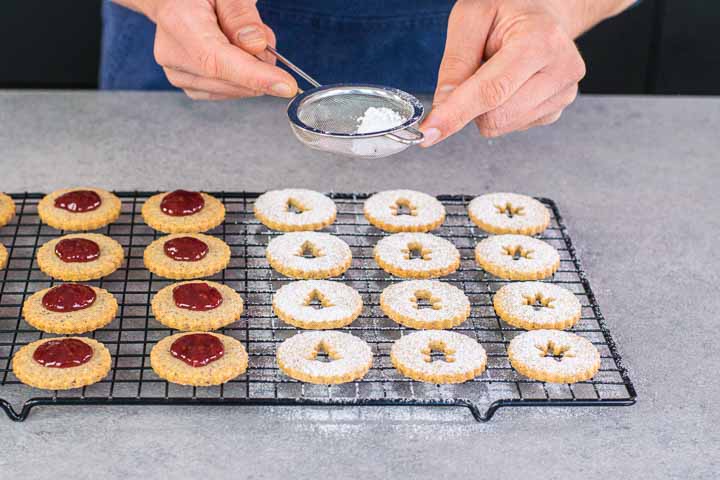 linzer cookies