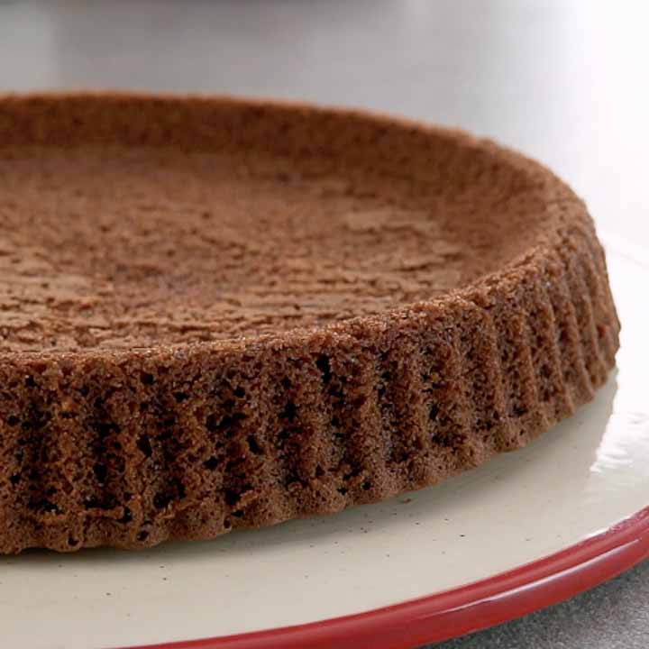 crostata morbida cioccolato e lamponi