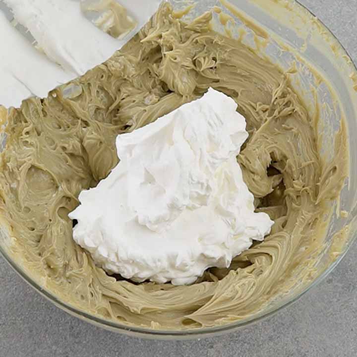 tiramisù al pistacchio e panna