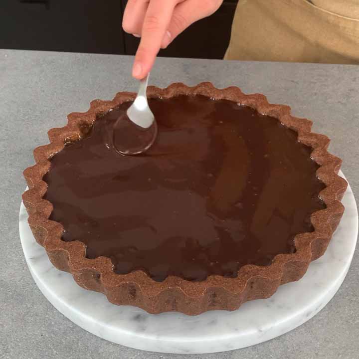 crostata sacher ricetta