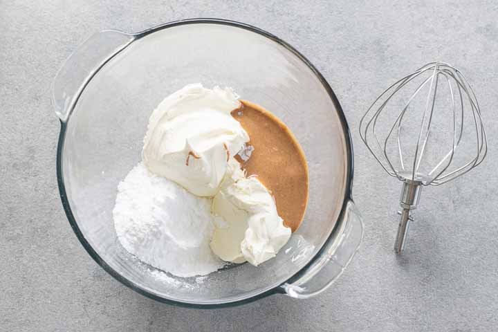 torta senza glutine al cioccolato e nocciole