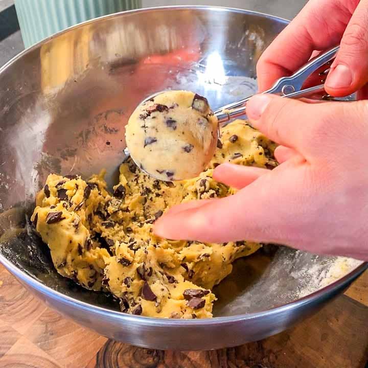 ricetta crumbl cookies