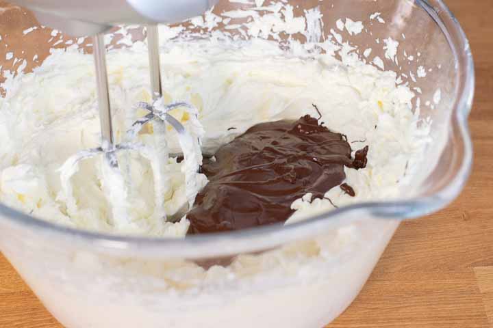 scritte sulle torte di compleanno