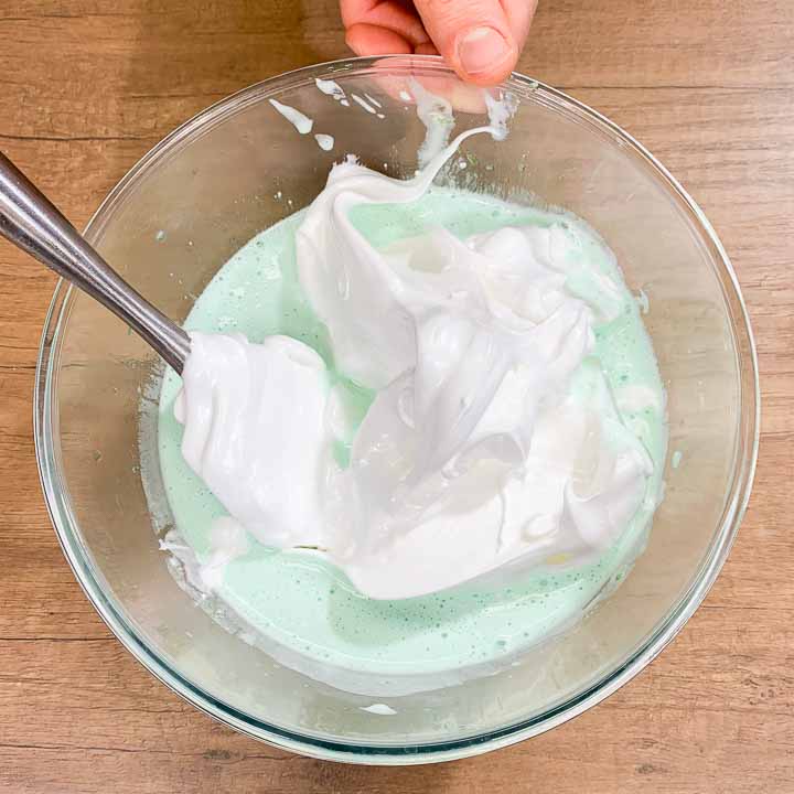 dessert mousse
