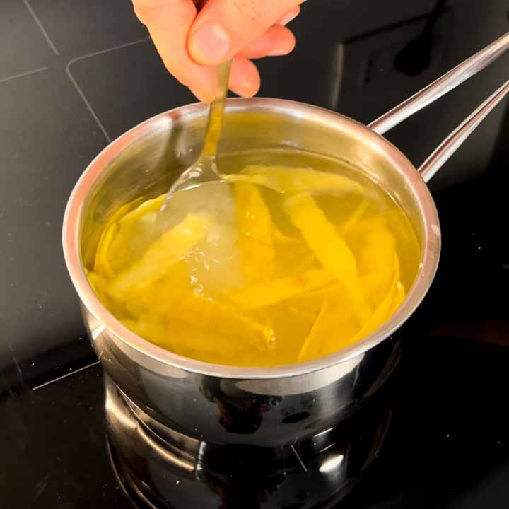 dolci al limone al cucchiaio