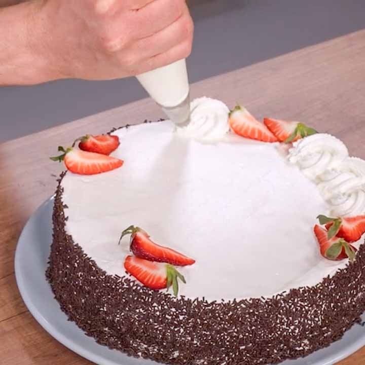 torta alla frutta per compleanno