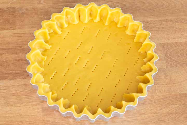 crostata con crema allo yogurt