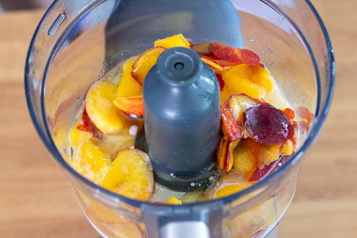 torta con pesche