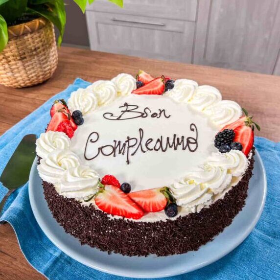 torta di compleanno