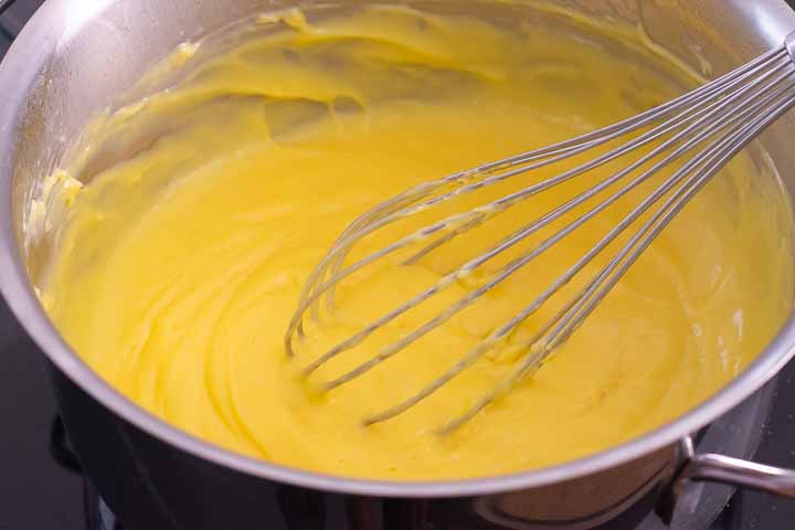 torta con crema pasticcera