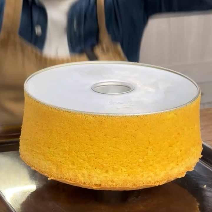 chiffon cake all'arancia